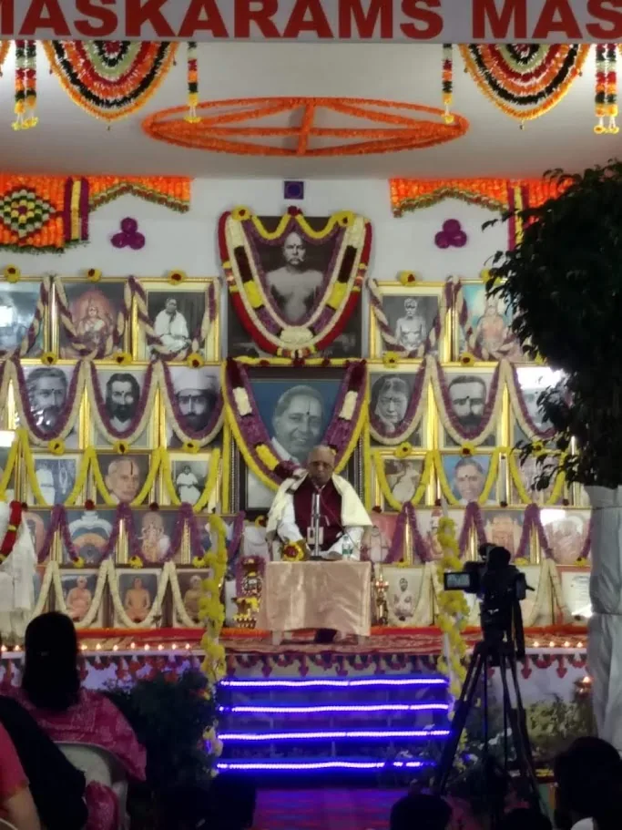 Master C.V.V. Gurupooja Celebrations - Master Cvv Gurupooja Celebrations 01