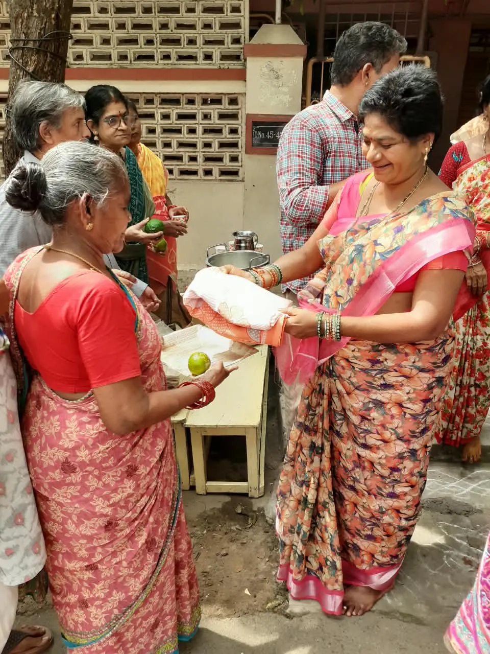 Sharan Navaratri Narayana Seva photo 3