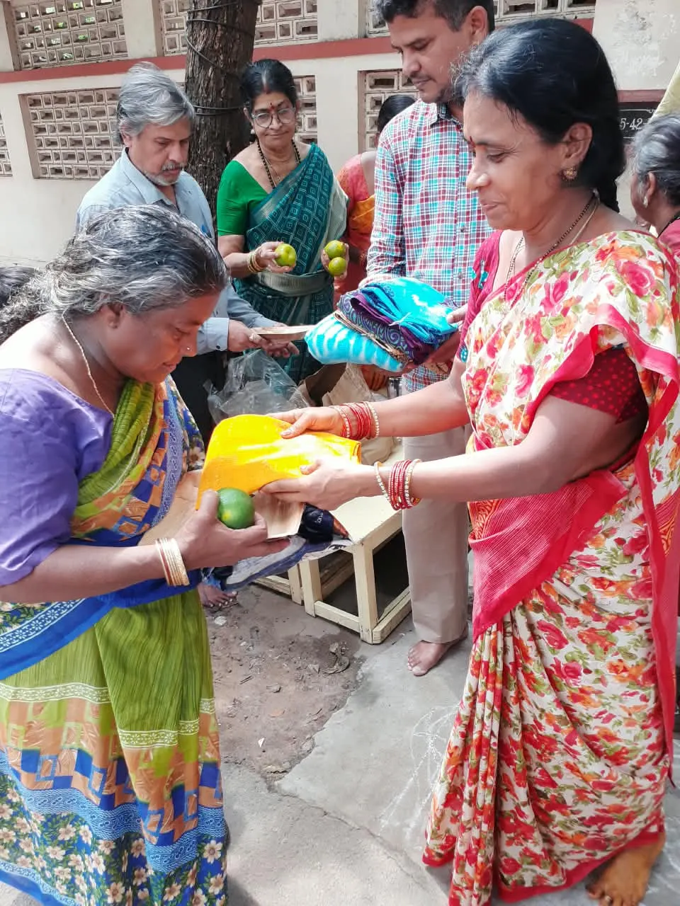 Sharan Navaratri Narayana Seva photo 6